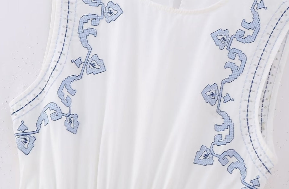 White & Blue Embroidered Linen Dress – Knot Too Shabby-Amelia
