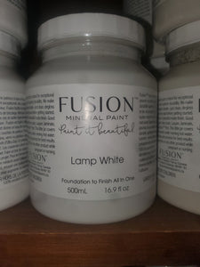 Fusion Mineral Paint in Lamp White