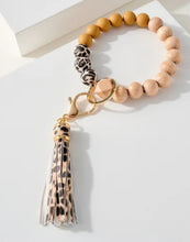 Load image into Gallery viewer, Animal Print Key Chain
